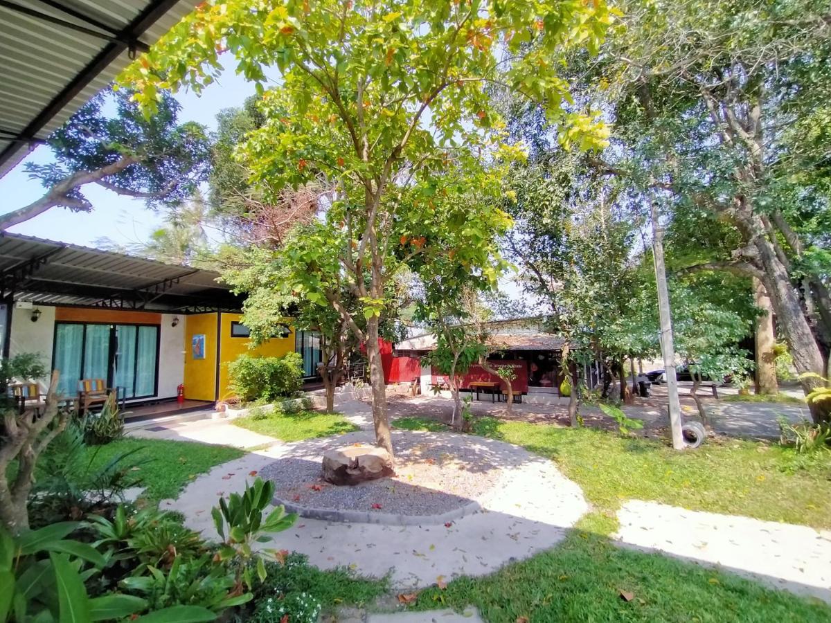 The Monkey Resort Donheang Prachuap Khiri Khan Exterior foto